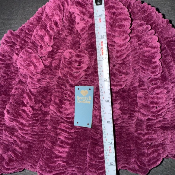 ScottyB Collection Elegant Boysenberry Chenile Men’s or Women's - Picture 10 of 11